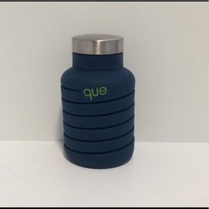 New Que Claspable Water Bottle
